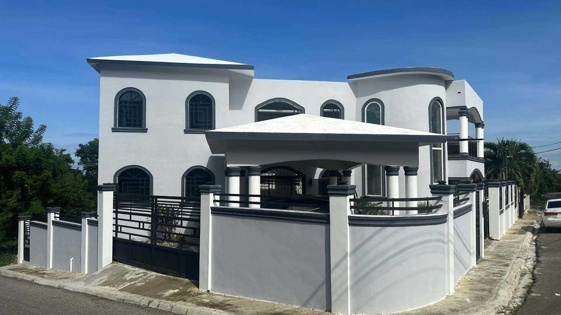 Luxury Apartment Hot Water,Ac,Wifi,Ps3 Puerto Plata